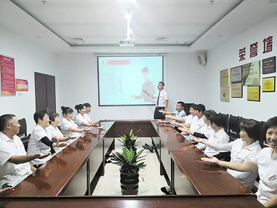 提升規范操作，增強服務理念——安徽分公司六安店開展保潔服務與技術培訓
