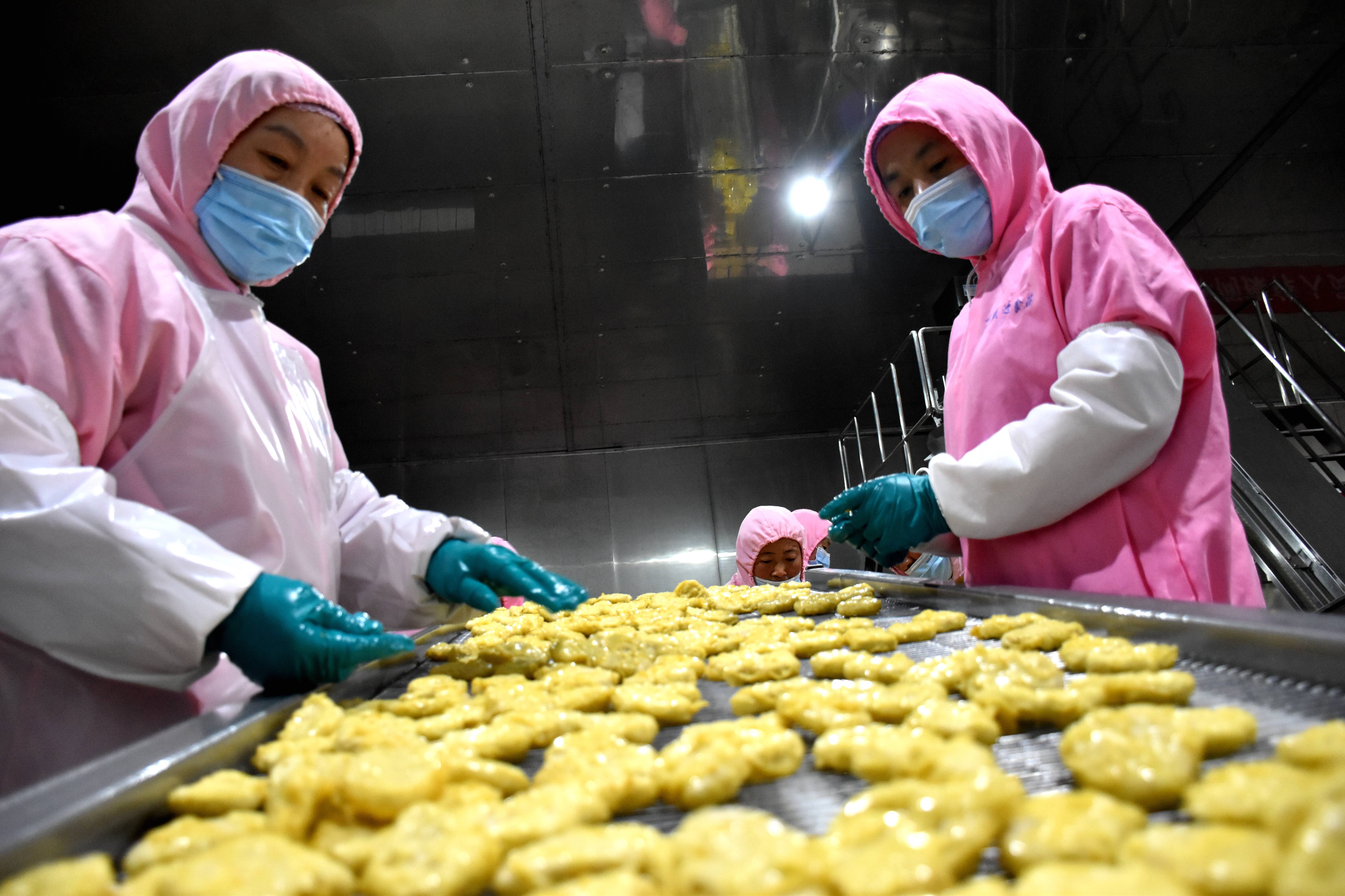 諸城石橋子 食品銷售新路徑，奮力把預(yù)制菜做成鄉(xiāng)村振興的“硬菜”